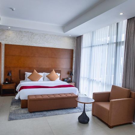 Alisa Hotel Tema Dış mekan fotoğraf