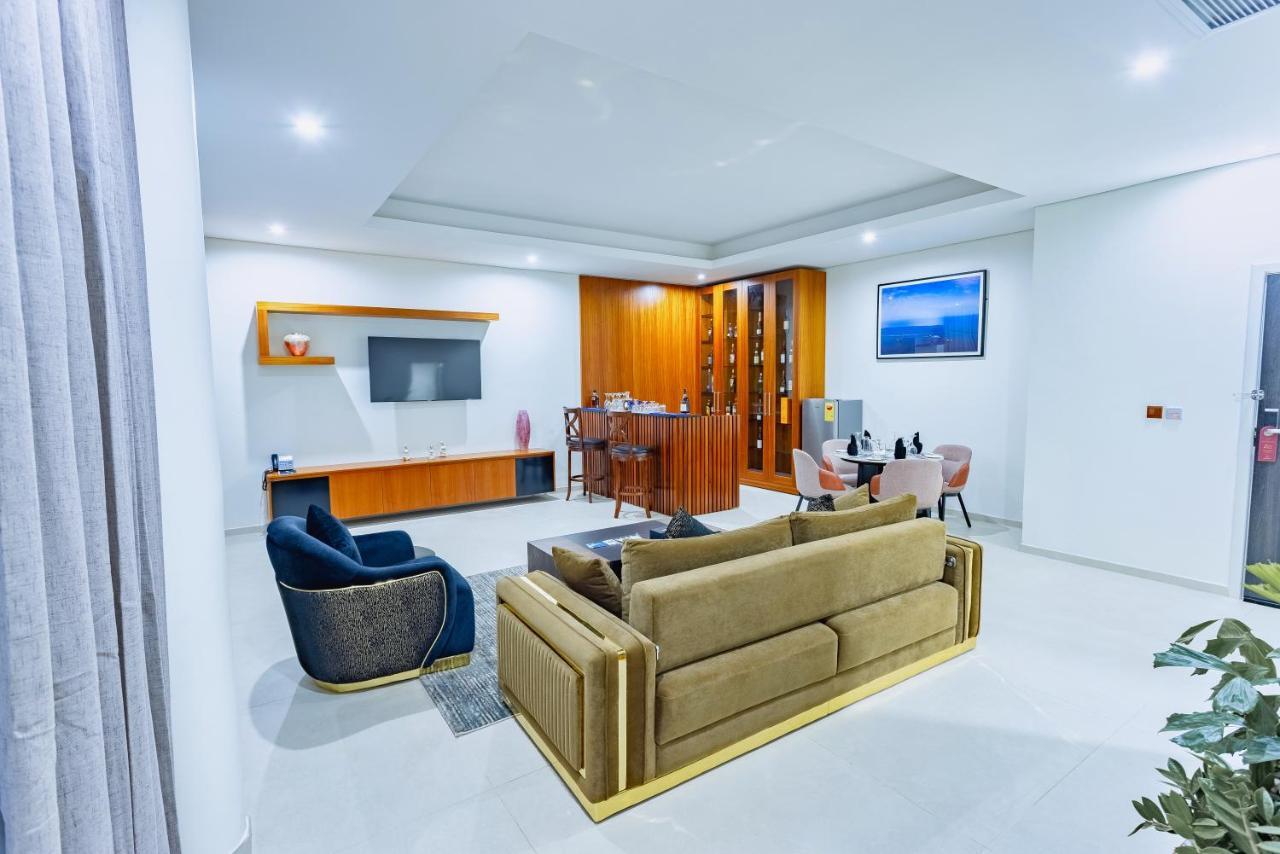 Alisa Hotel Tema Dış mekan fotoğraf